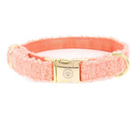 salmon collar, back image